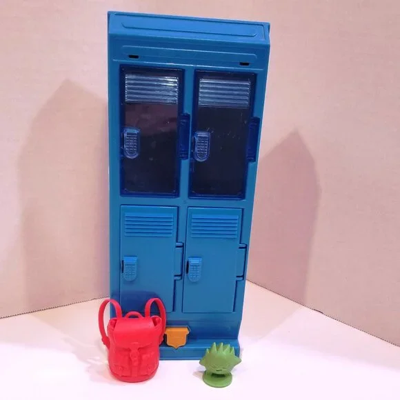 DC Super Hero Girls Supergirl, VGUC - Picture 5 of 16